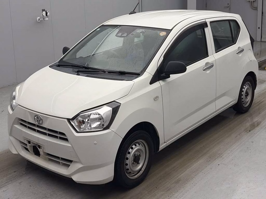 TOYOTA PIXIS EPOCH