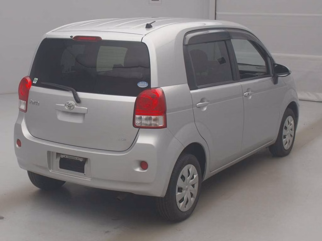 TOYOTA PORTE