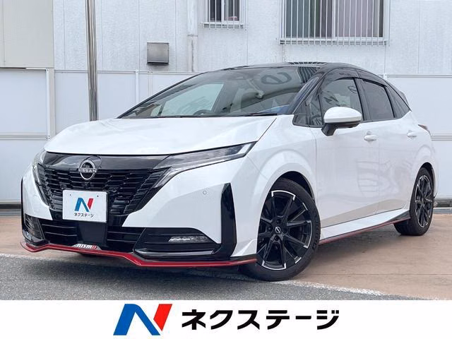Nissan Aura
