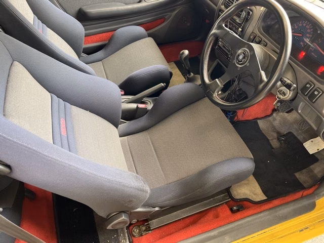 DAIHATSU CHARADE