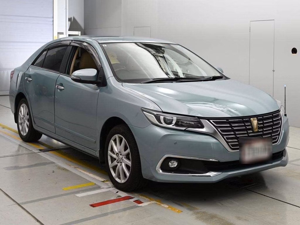 TOYOTA PREMIO
