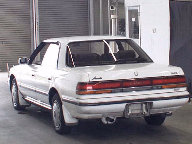 TOYOTA CHASER