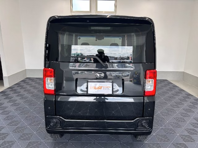 DAIHATSU HIJET CADDIE