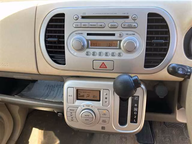 NISSAN MOCO