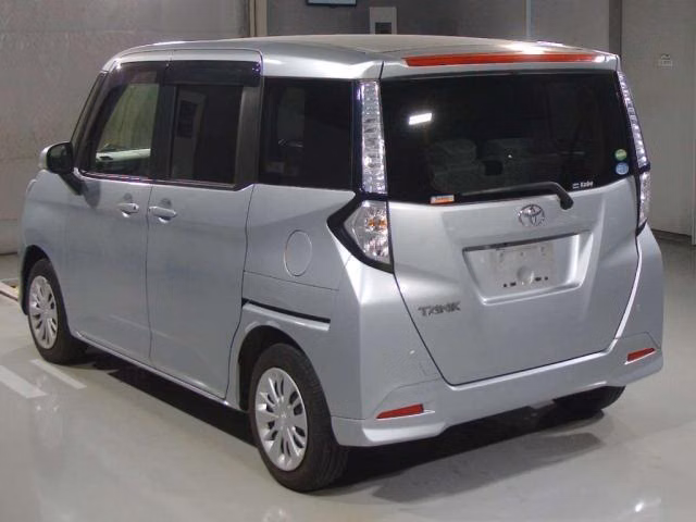 TOYOTA TANK