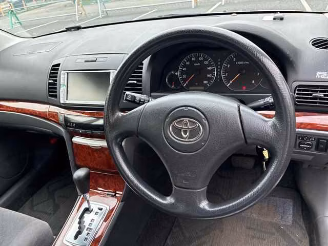 TOYOTA PREMIO