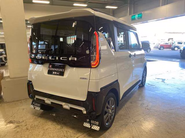 MITSUBISHI DELICA MINI
