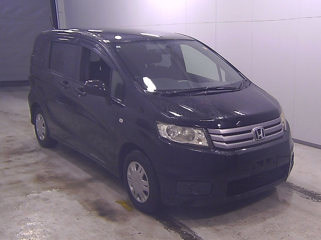 HONDA FREED SPIKE