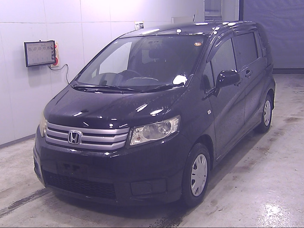 HONDA FREED SPIKE