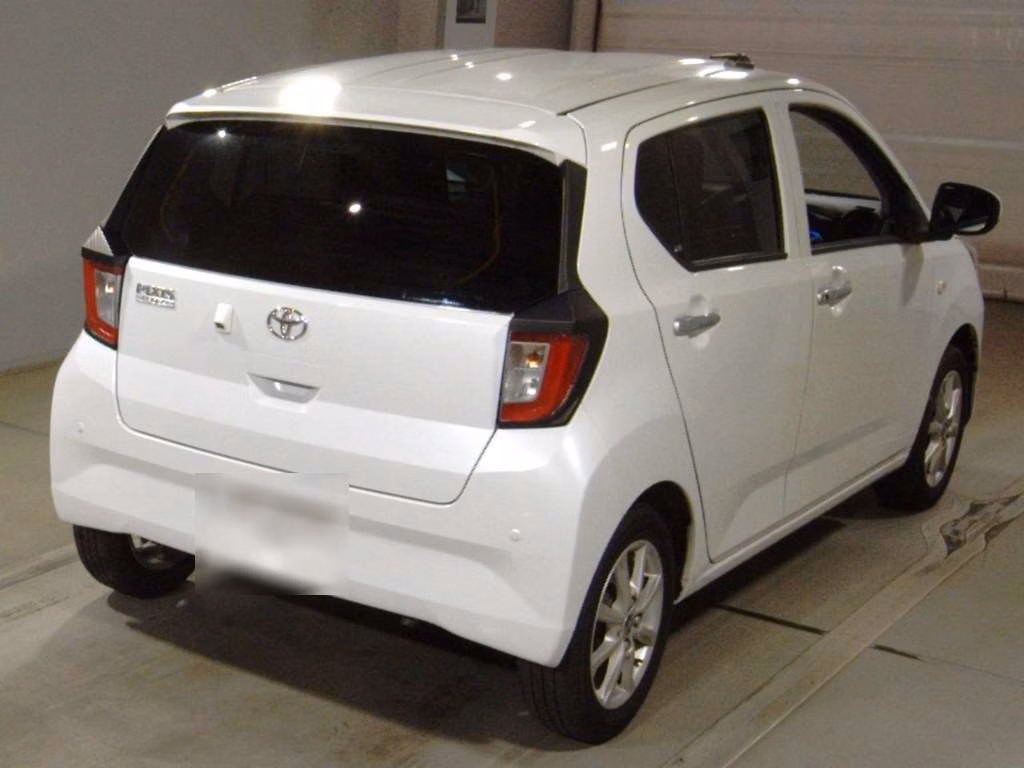 TOYOTA PIXIS EPOCH