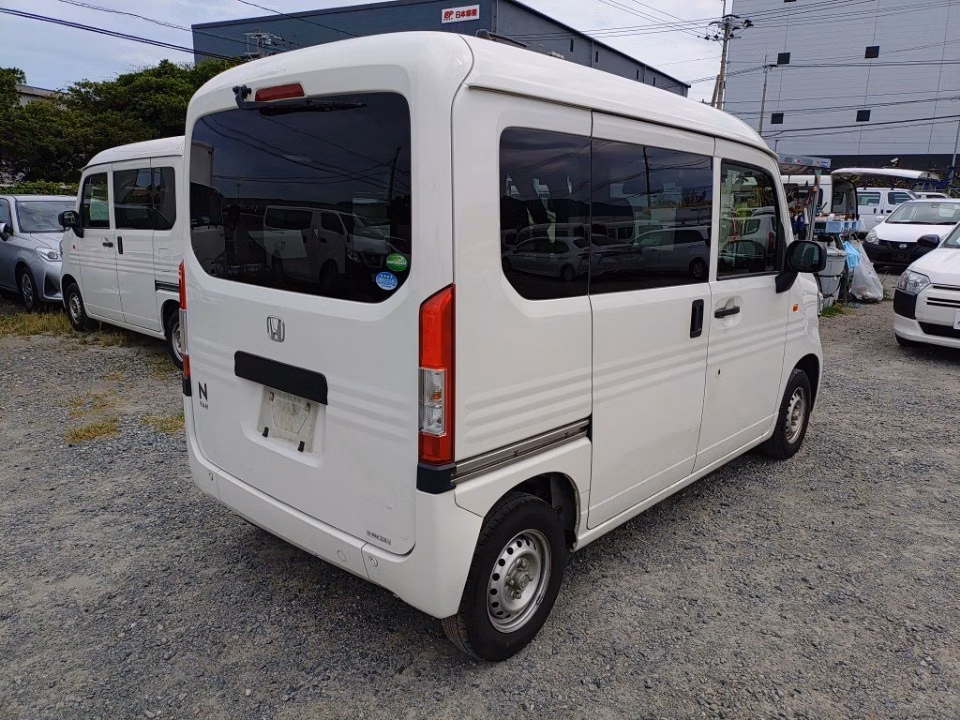 HONDA N-VAN