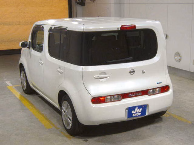 NISSAN CUBE