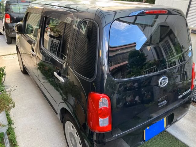 DAIHATSU MIRA COCOA