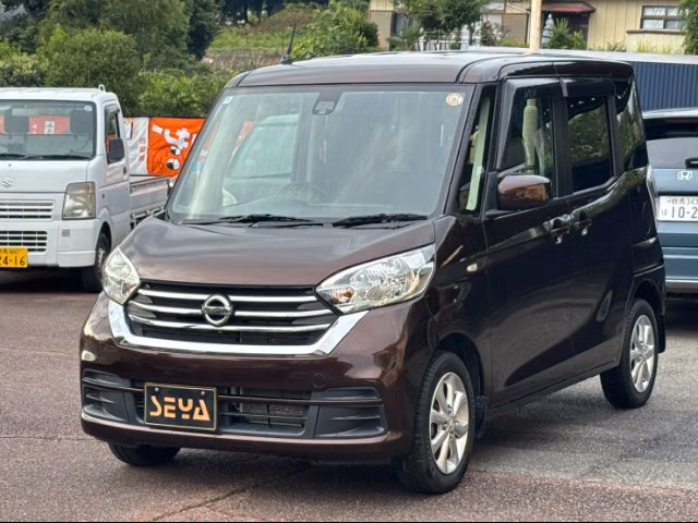 Nissan DAYZ Roox