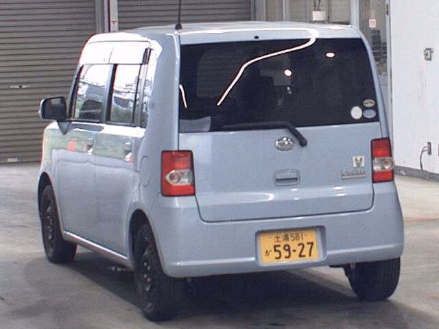 DAIHATSU MOVE CONTE