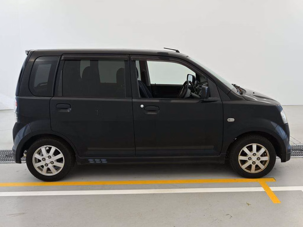 MITSUBISHI EK SPORT