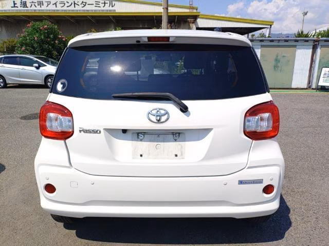 TOYOTA PASSO