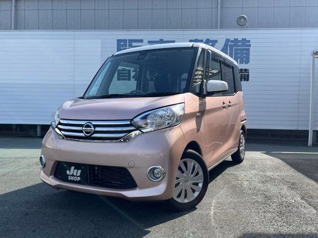 Nissan DAYZ Roox