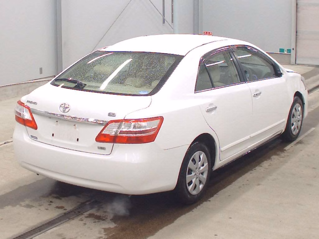 TOYOTA PREMIO