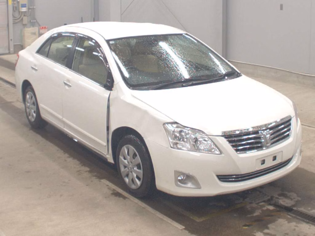 TOYOTA PREMIO