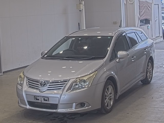 TOYOTA AVENSIS
