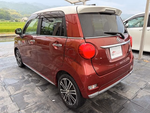 DAIHATSU CAST