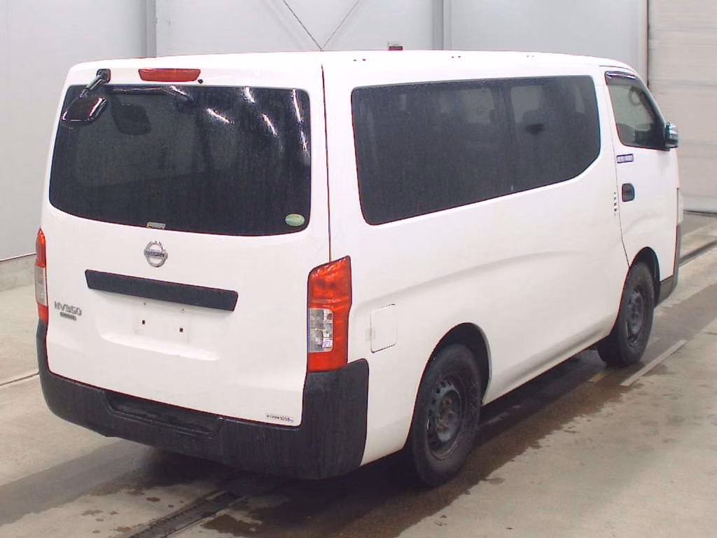 NISSAN NV350 CARAVAN