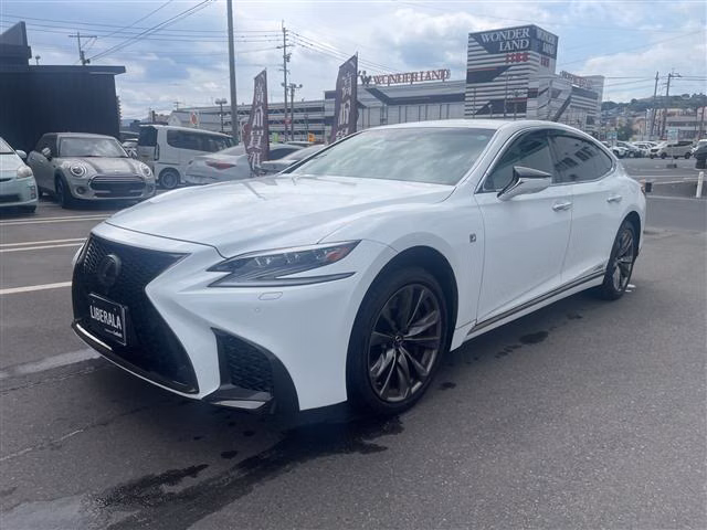 Lexus LS500h