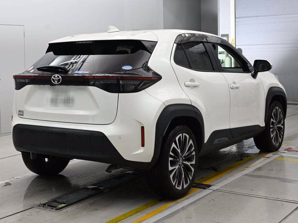 TOYOTA YARIS CROSS