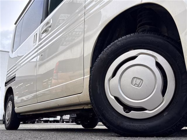 HONDA N-VAN