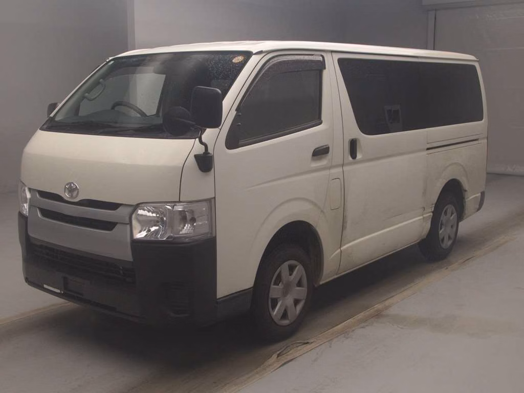 Toyota Regius Ace