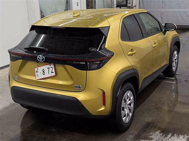 TOYOTA YARIS CROSS