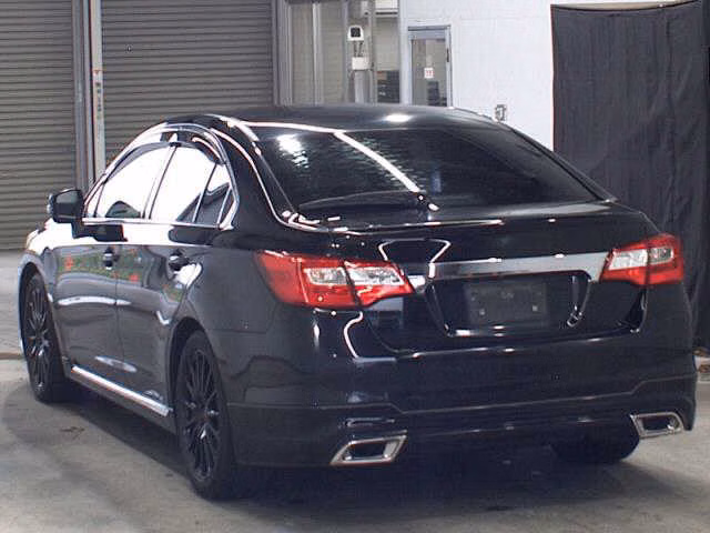 SUBARU LEGACY B4