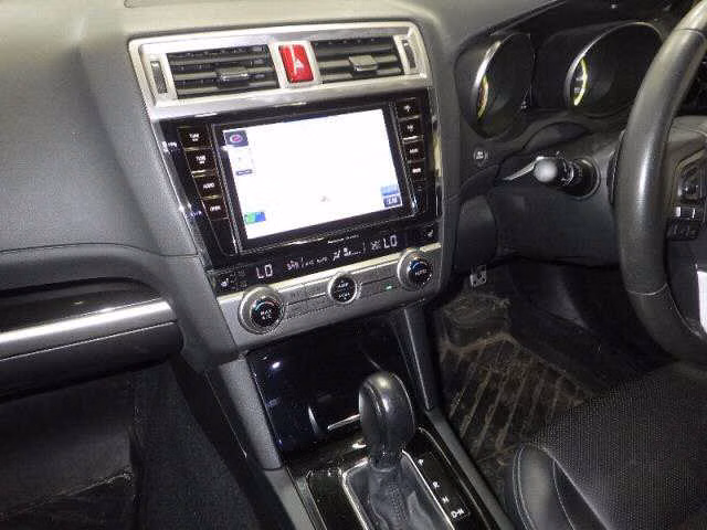 SUBARU LEGACY B4