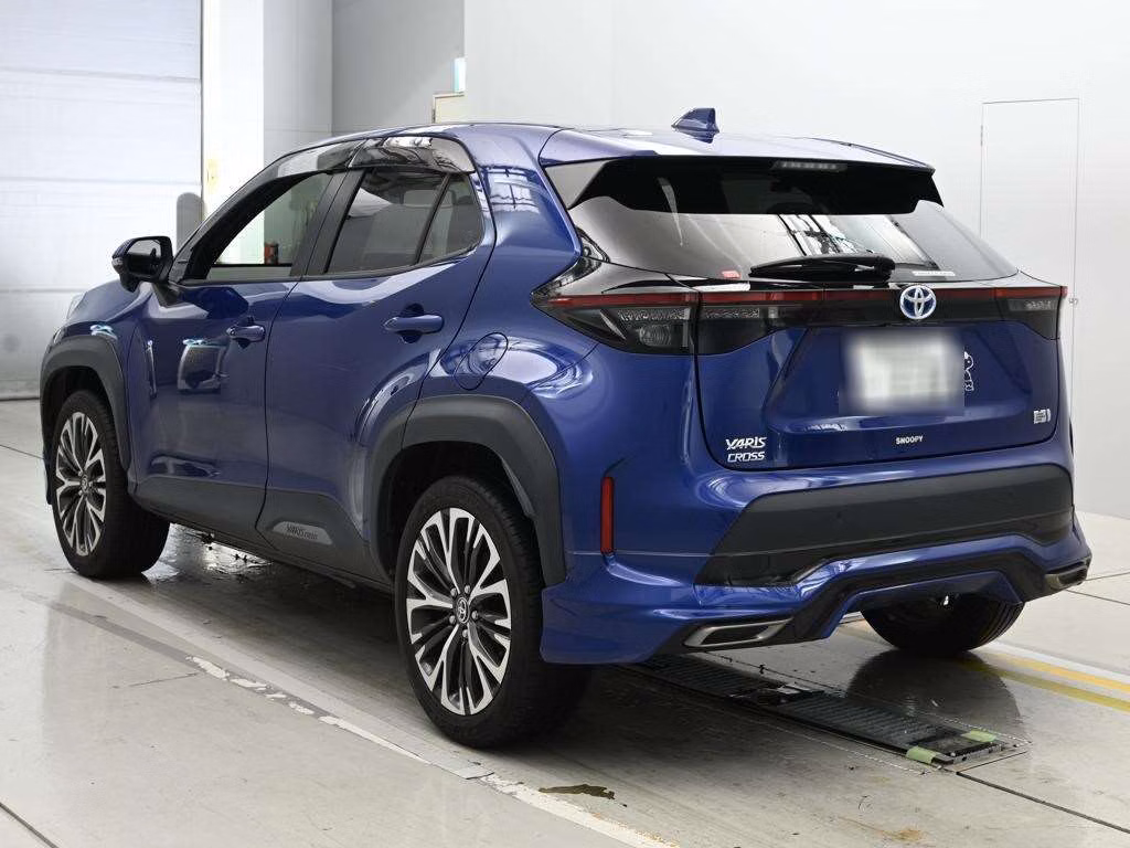 TOYOTA YARIS CROSS