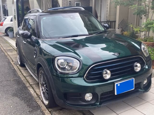 MINI Crossover