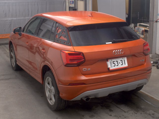 AUDI Q2