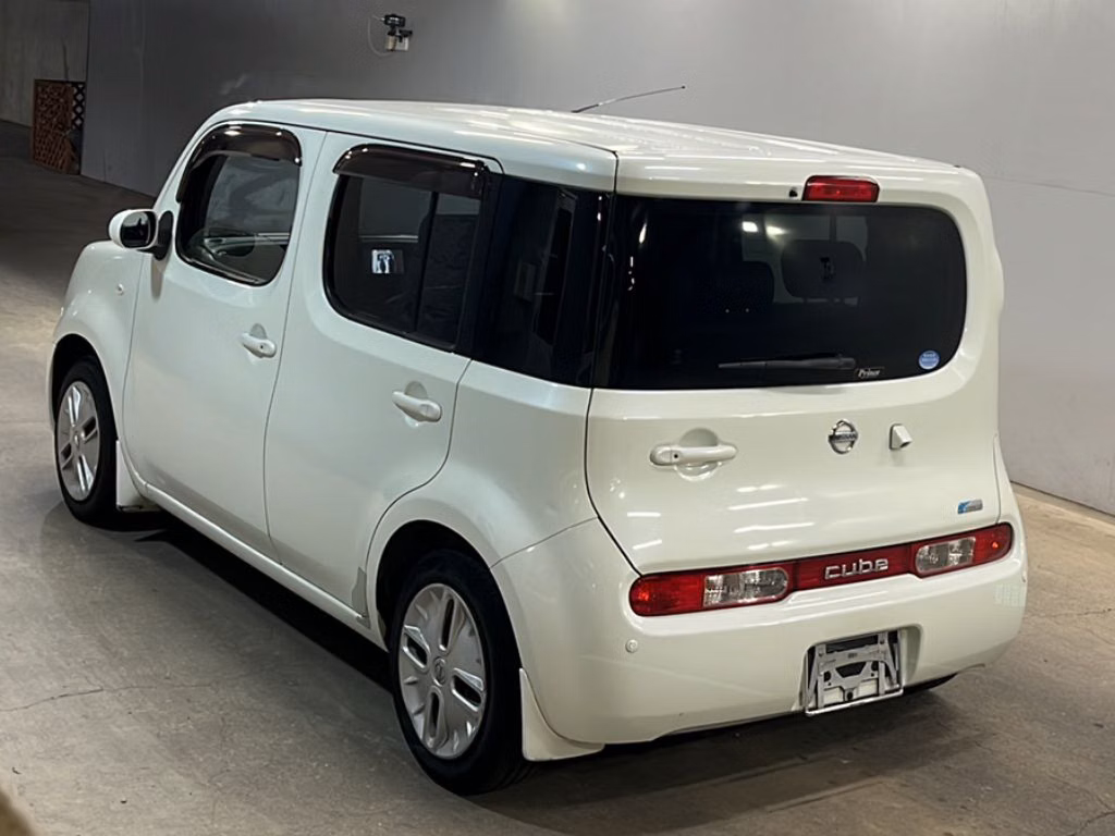 NISSAN CUBE
