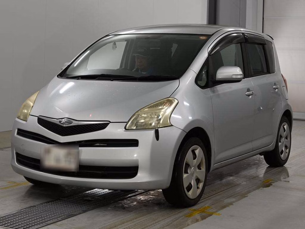 TOYOTA RACTIS