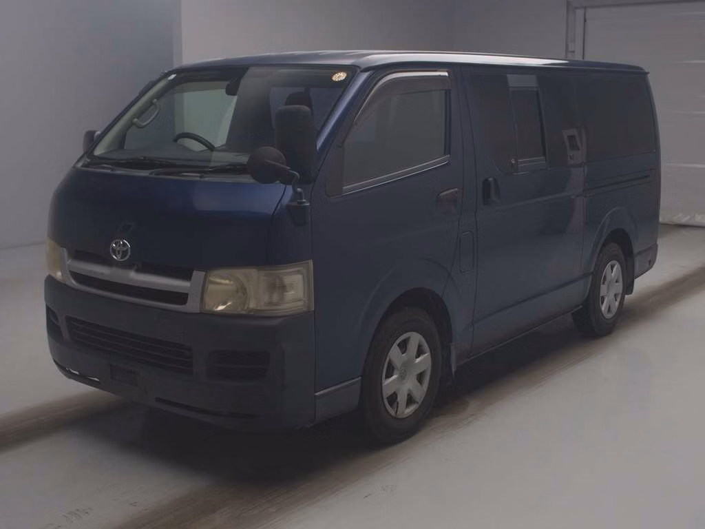 Toyota Regius Ace