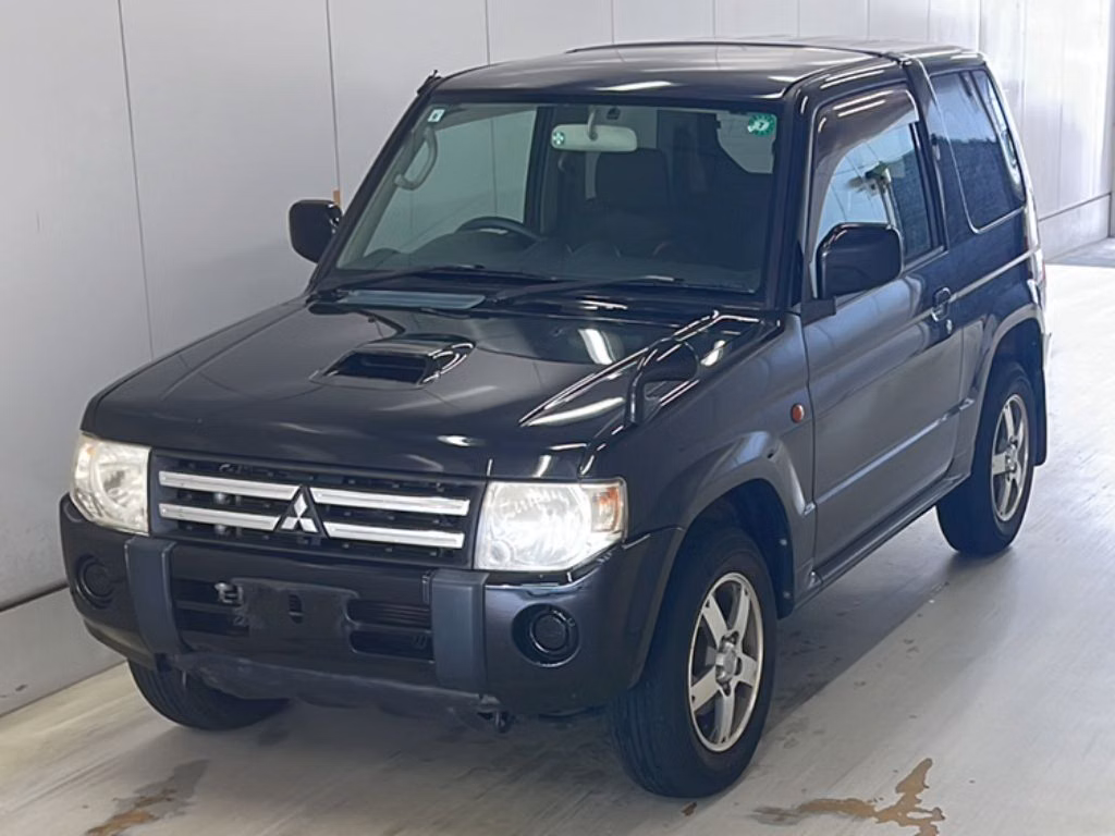 MITSUBISHI PAJERO MINI
