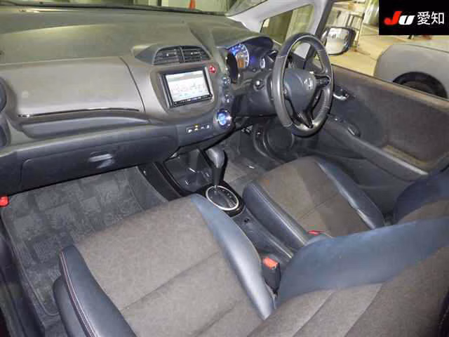 HONDA FIT SHUTTLE