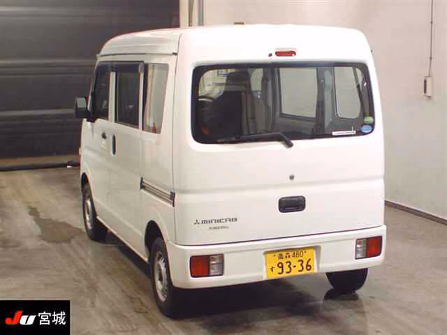 MITSUBISHI MINICAB