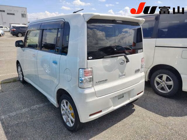 DAIHATSU MOVE CONTE