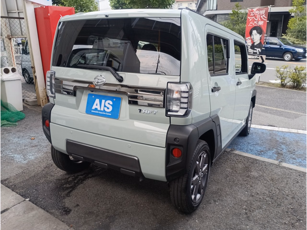 DAIHATSU TAFT