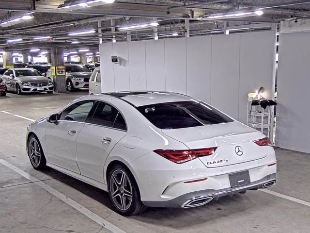 MERCEDES-BENZ CLA-CLASS