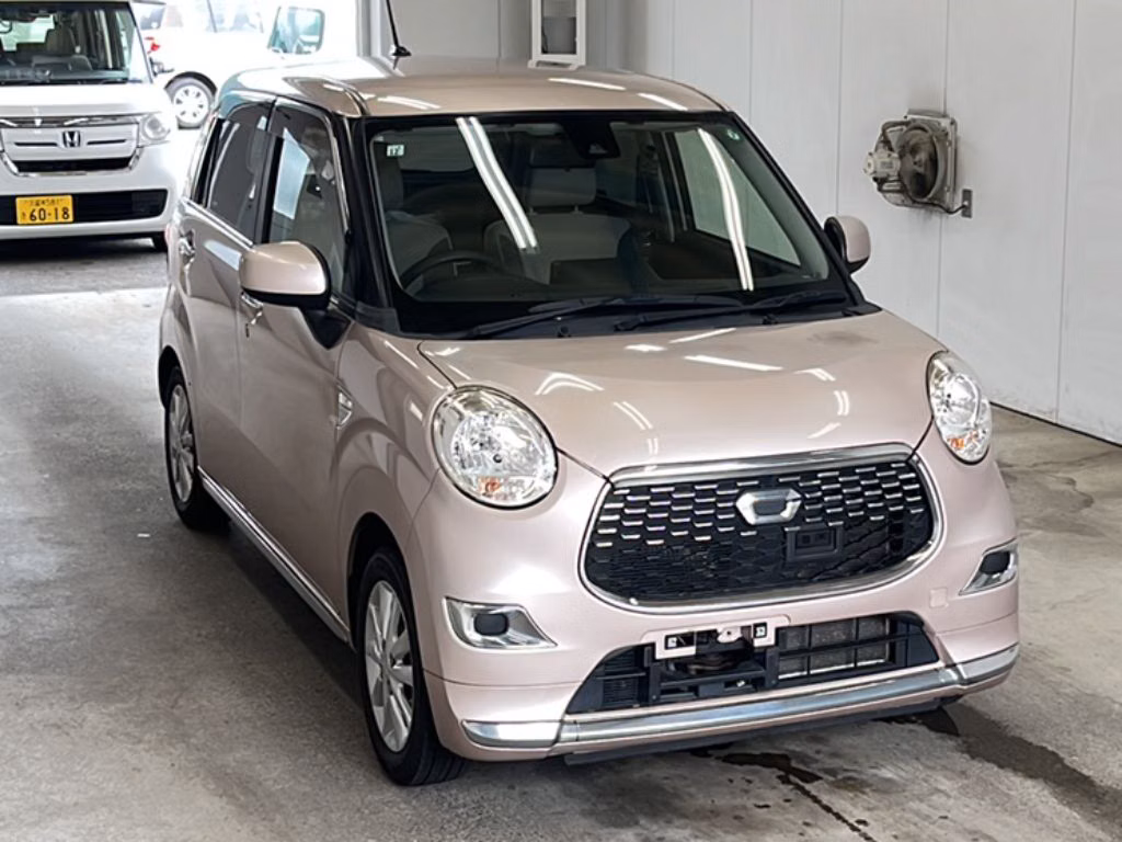 DAIHATSU CAST