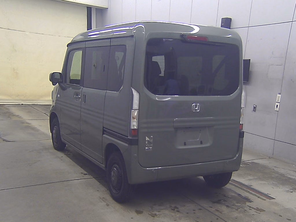 HONDA N-VAN
