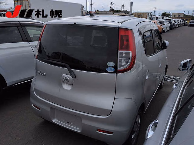NISSAN MOCO