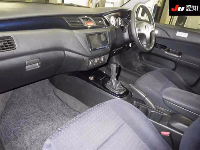 MITSUBISHI LANCER EVOLUTION